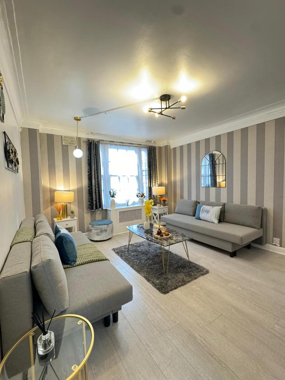 Affordable Near Oxford Street Apartament