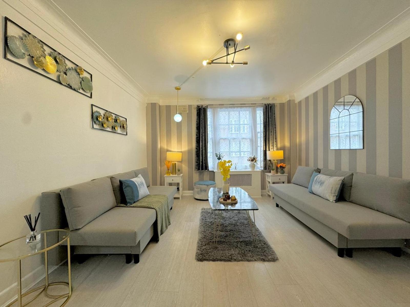 Affordable Near Oxford Street Londra